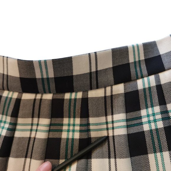 Vintage Jaeger Plaid white and navy pleated wool midi skirt - Picture 10 of 12